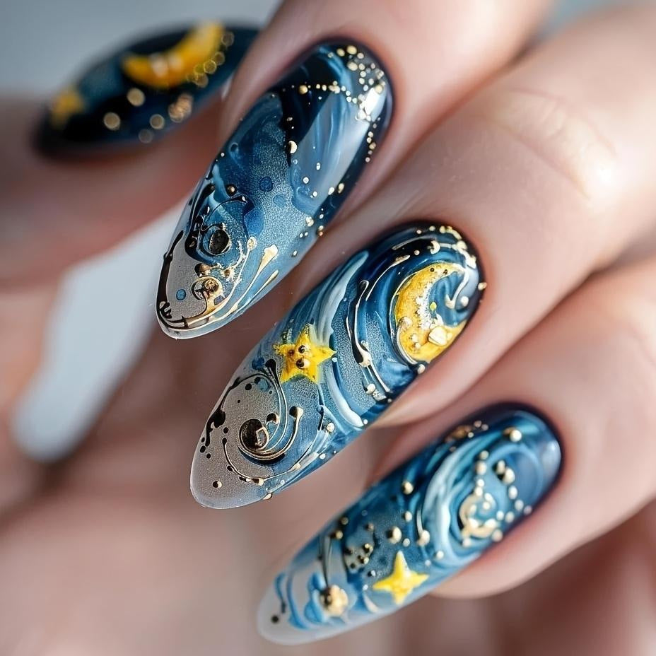 Elegante Nagelkunst mit Schwarz-Weiß-Kontrast Brehn