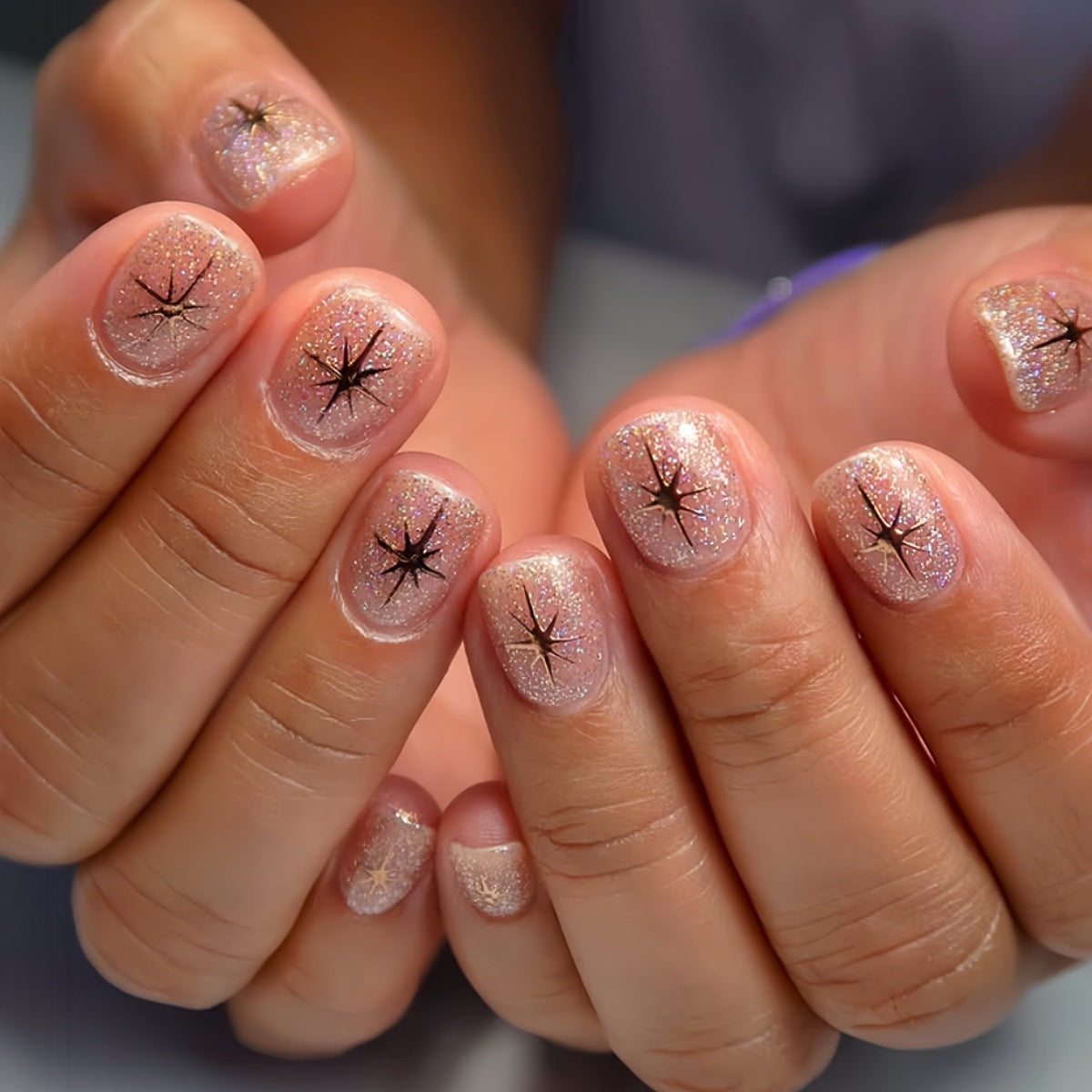 Glamouröse Glitter Press-On Nagelverlängerungen Brehn