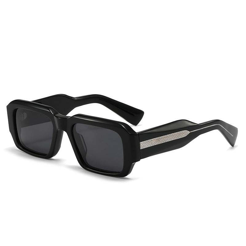 Damen Designerd Sonnenbrille im robusten und eleganten Stil Brehn