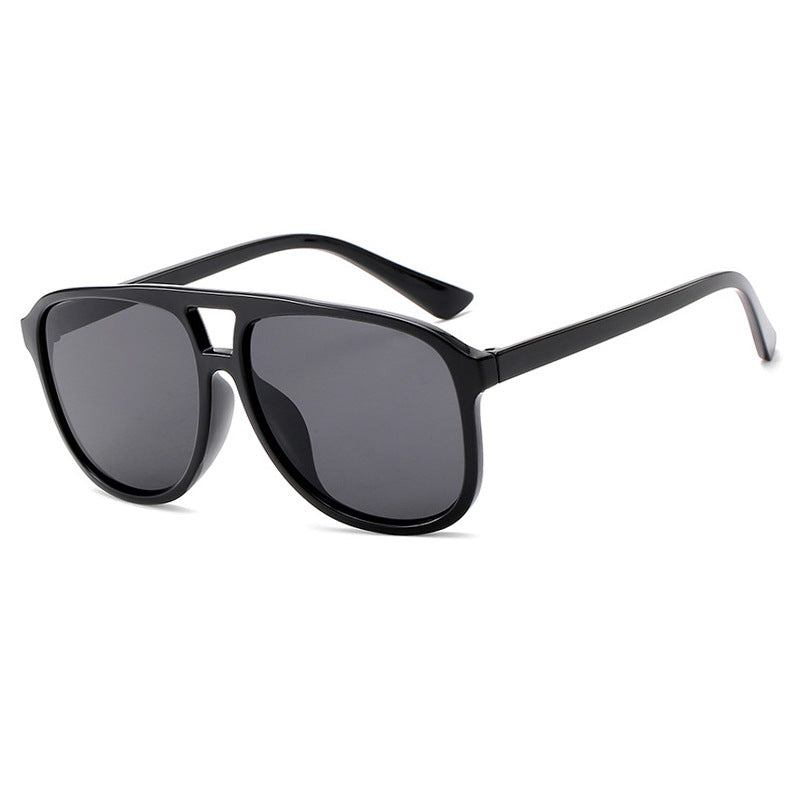Damen modische Sonnenbrille mit transparentem Rahmen und blauen Gläsern Brehn