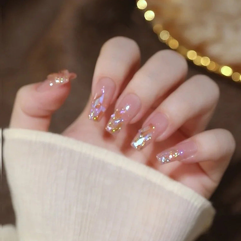 Thematische Nagelkunst Press-On Nägel mit süßen Charakter- und Schleifendesigns Brehn