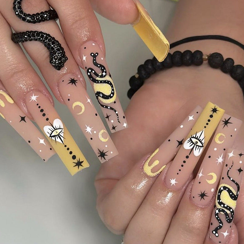 Künstliche Kunstnägel mit mystischen Motiven Brehn