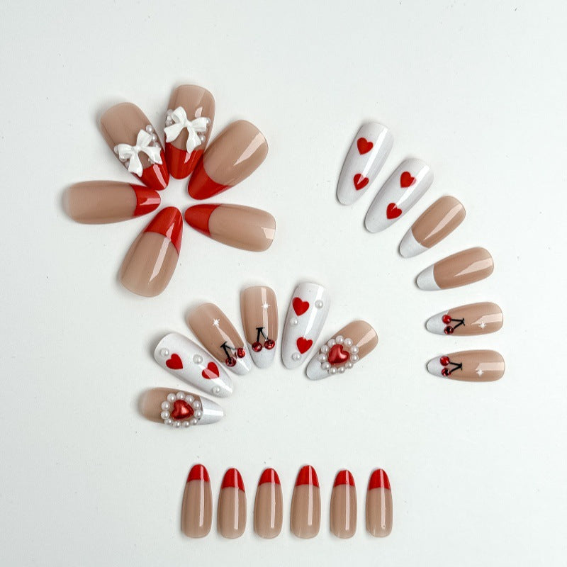 Kreative Nagelkunst mit Herz-und Kirschmotiven Brehn
