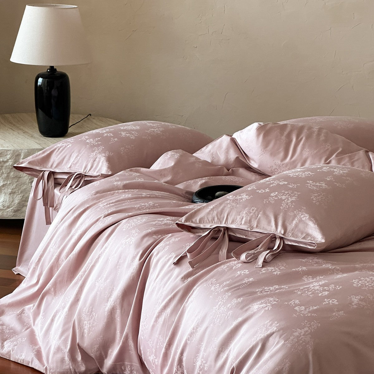 Luxus Floral Satin Bettbezug Set mit Bandbindung Kissenbezügen