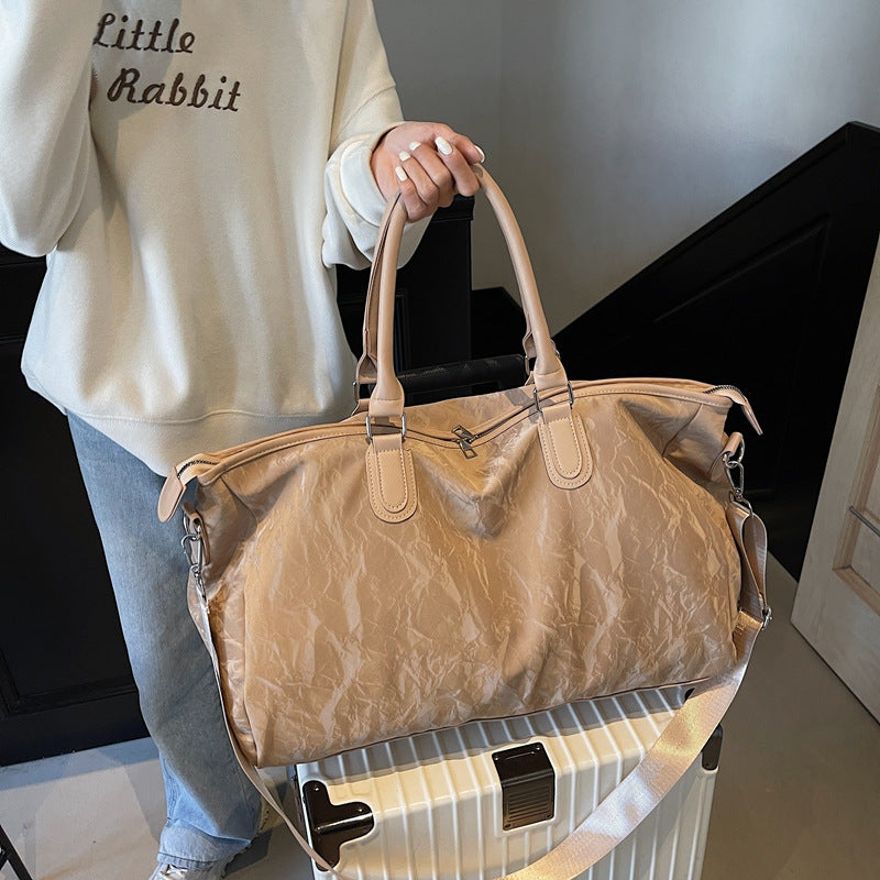 Sportliche Reisetasche Mit Isolierten Und Mehrfachen Trageoptionen Brehn
