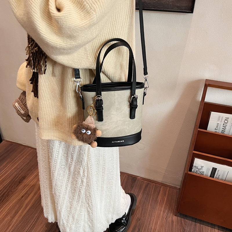 Stylische Bucket-Handtasche Brehn