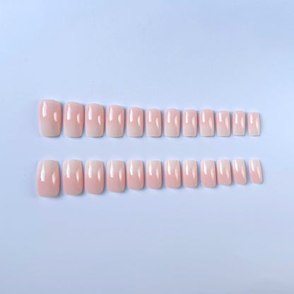 Elegante Ombre Nagelverlängerungen