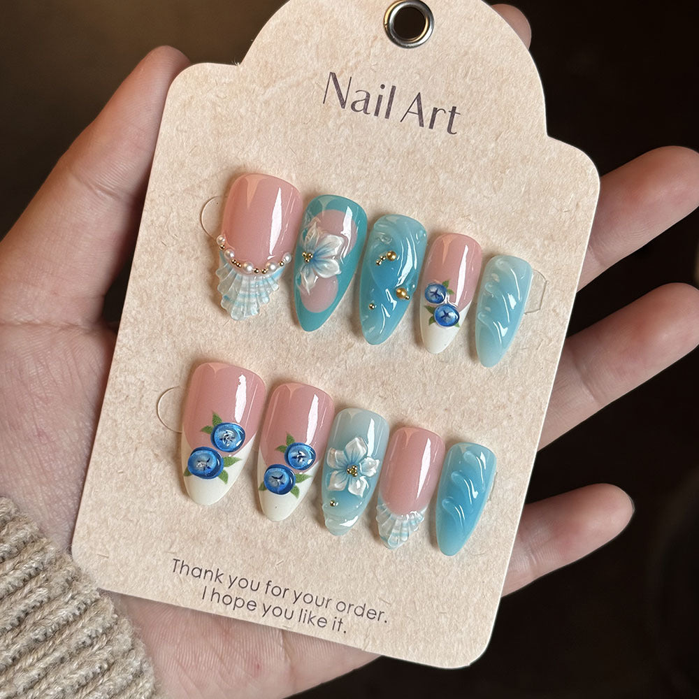 Florale dekorative Press-On Nagelset Brehn