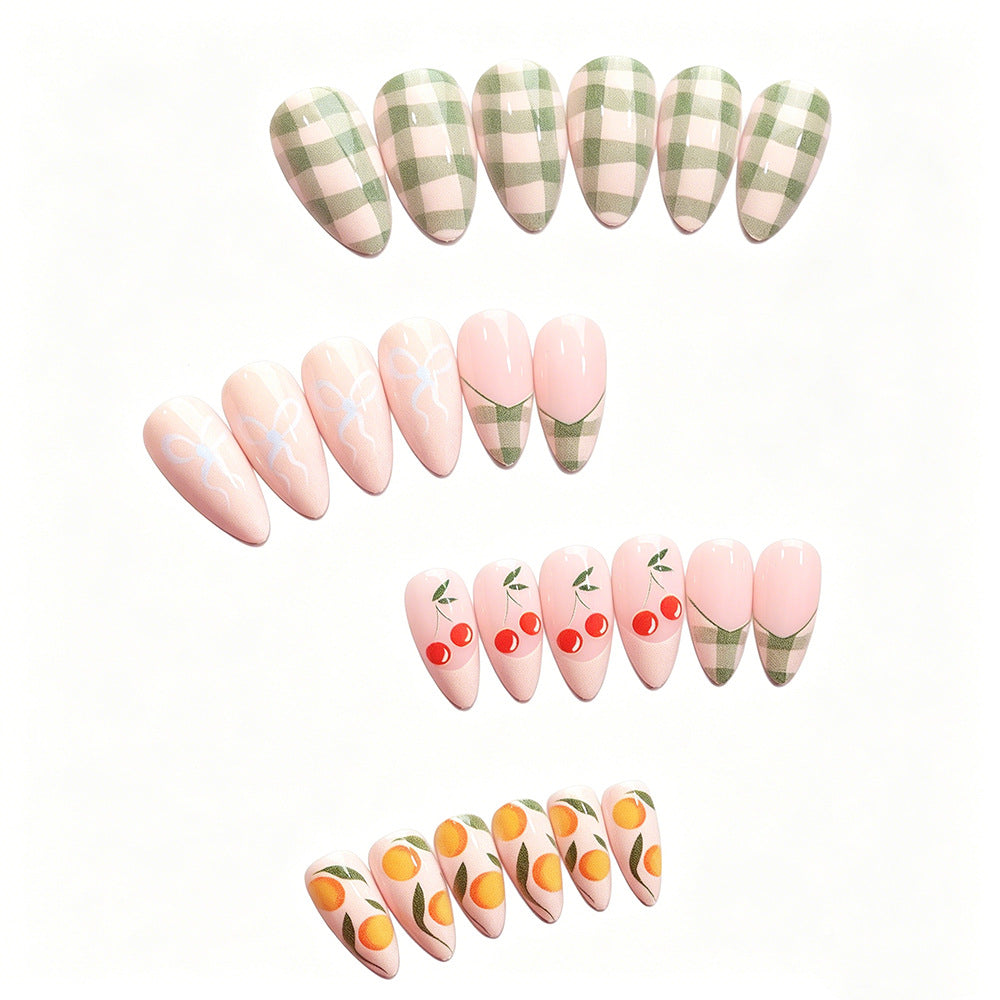 Künstlerisches Press-On Nagelkunst-Design-Set mit Frucht-Akzenten Brehn