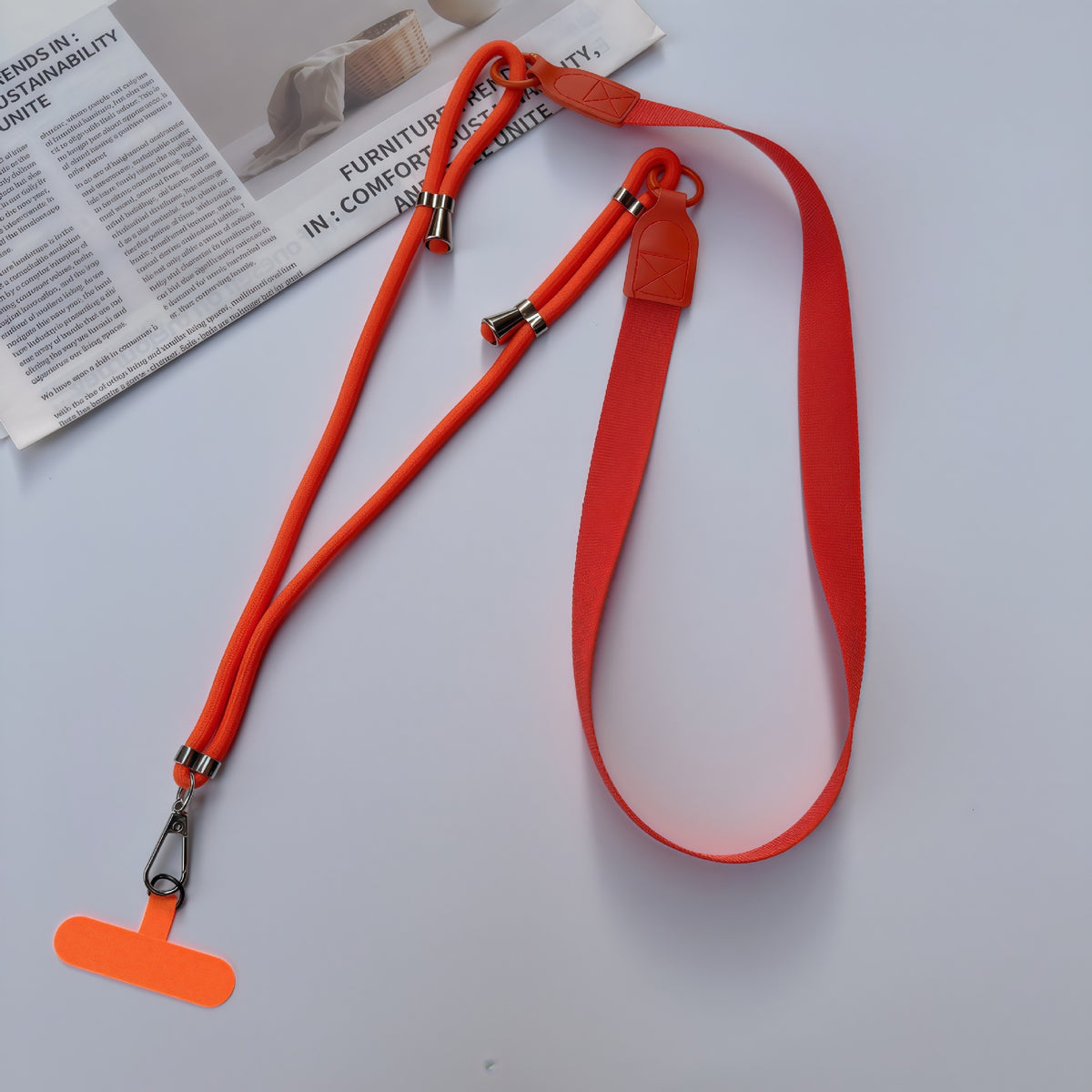 Multifunktionale verstellbare Halskette mit ID-Halter Brehn