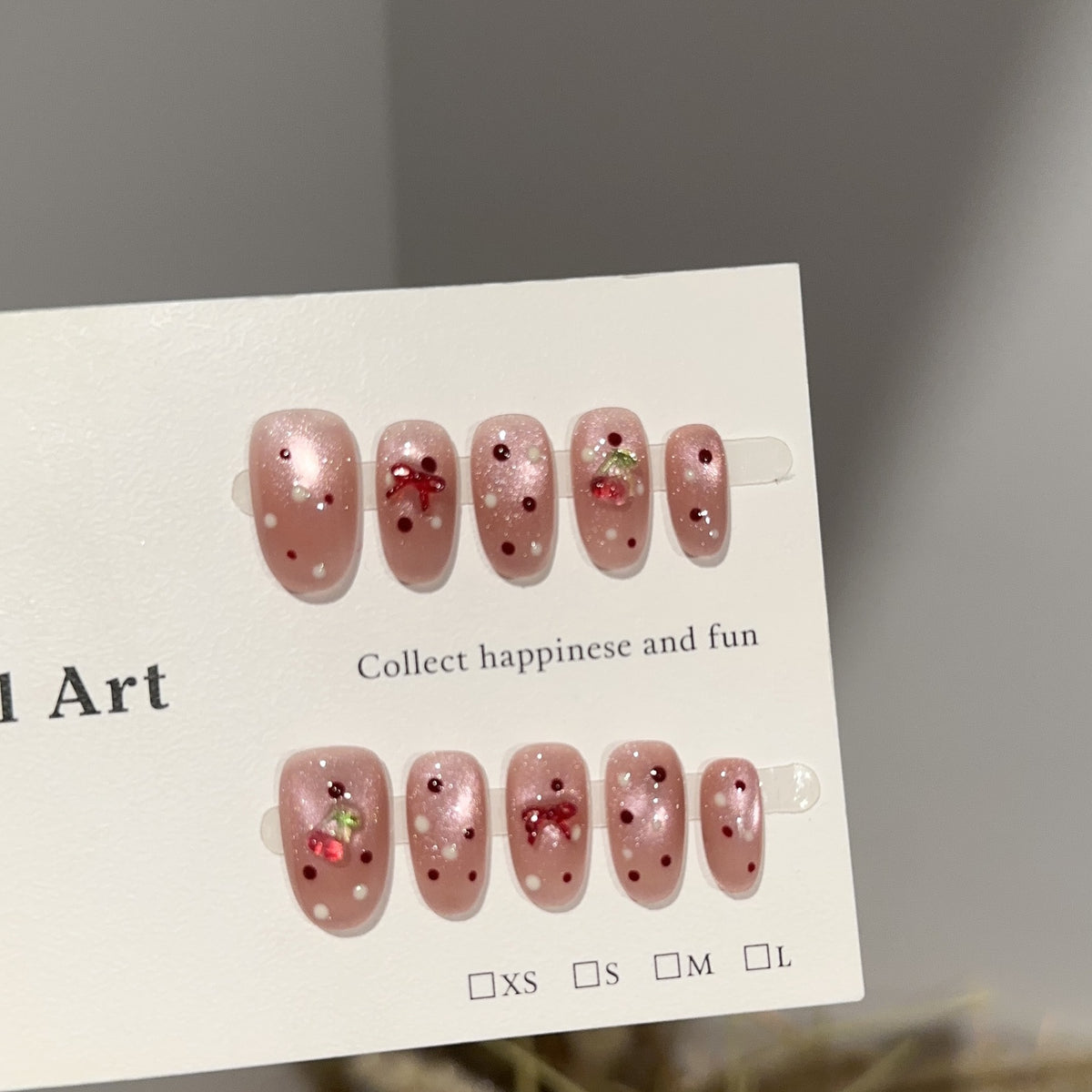 Dekoratives Nagelkunst-Set mit Kirschblütenmuster
