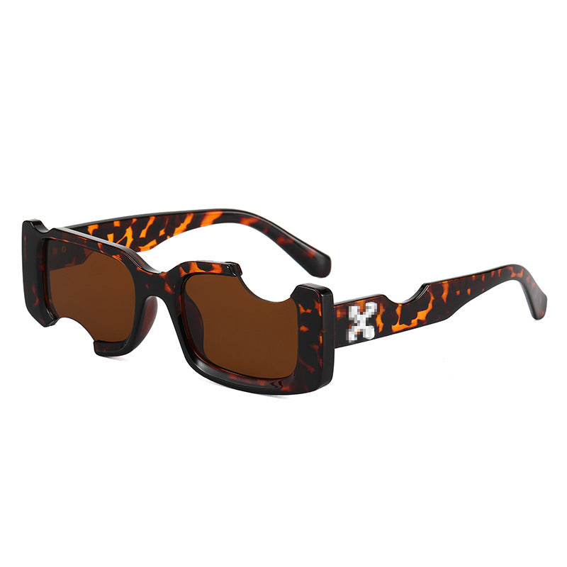 Damen exklusive modische Sonnenbrille mit futuristischem Design Brehn