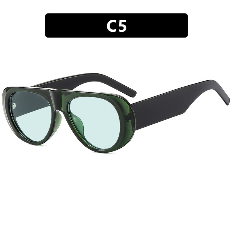 Damen zeitgenössische Sonnenbrille mit innovativem Design Brehn