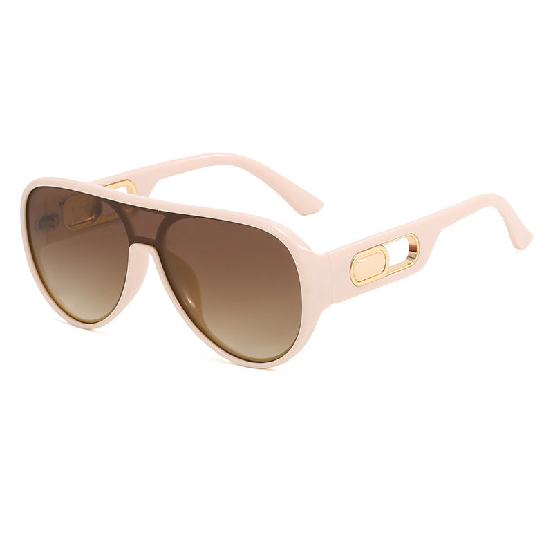 Damen Elegante Oversize-Sonnenbrille mit Designer-Details Brehn
