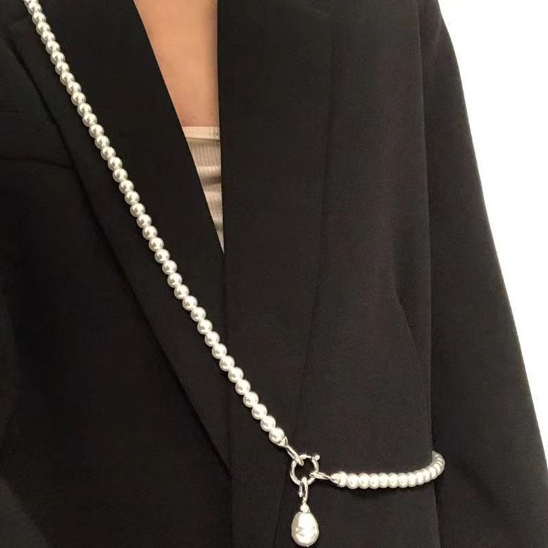 Elegante perlenverzierte Tasche Gurt Brehn