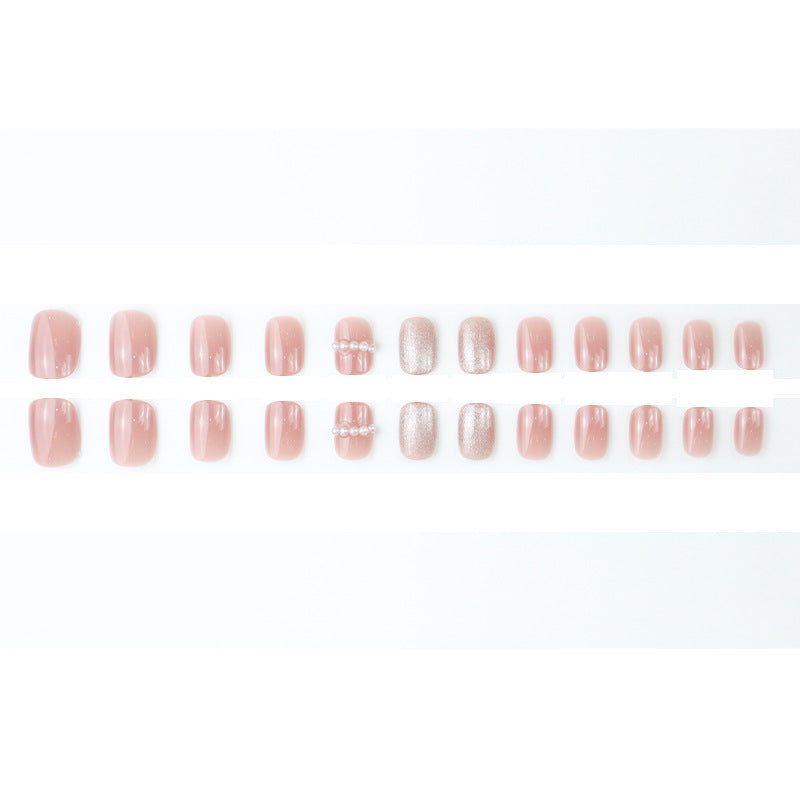 Luxus Press-On Nagelset mit Perlen- und Glitzerakzenten Brehn
