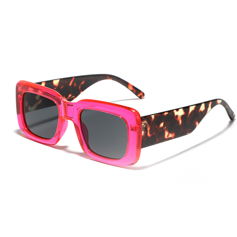 Damen moderne quadratische Sonnenbrille mit farblich abgestimmtem Muster Brehn