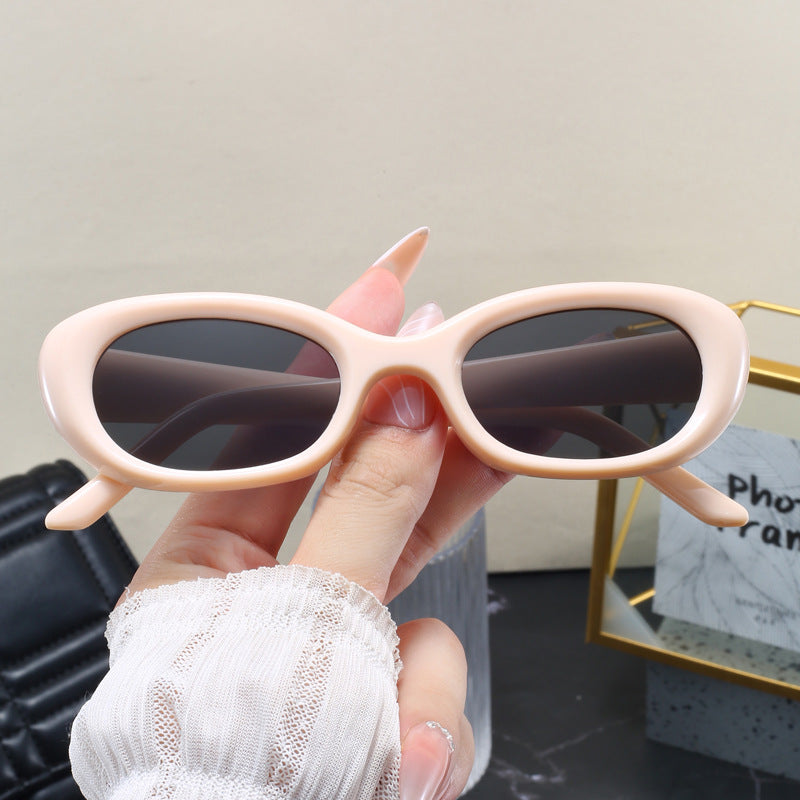 Damen modische Sonnenbrille mit ovalem Design und UV-Schutz Brehn
