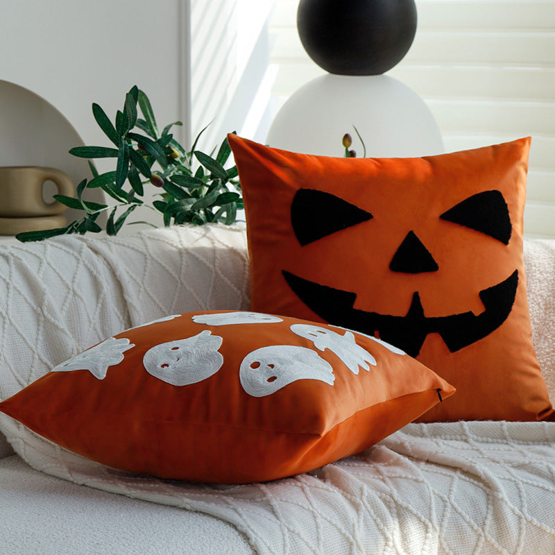 Quadratischer dekorativer Kissenbezug mit Halloween-Kürbisgesicht Tuft-Applikation aus Samt Brehn