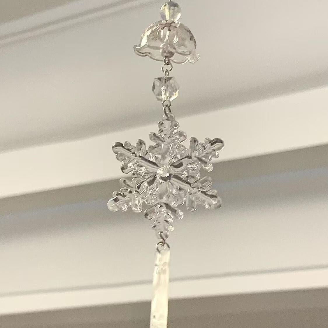 Dekoratives Kristall-Schneeflocken-Anhänger Brehn