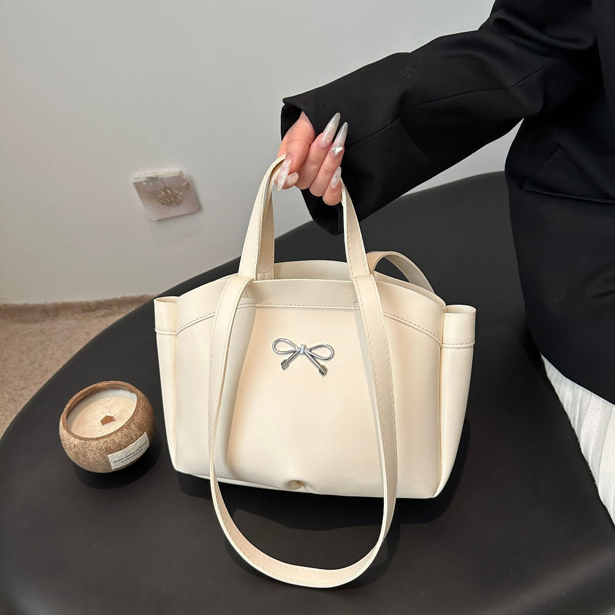 Elegante Bogen-Akzent Handheld Tote Bag Brehn