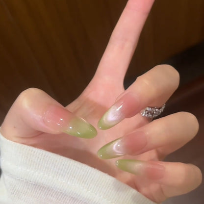 Haltbare Gel-Nagelerweiterungen