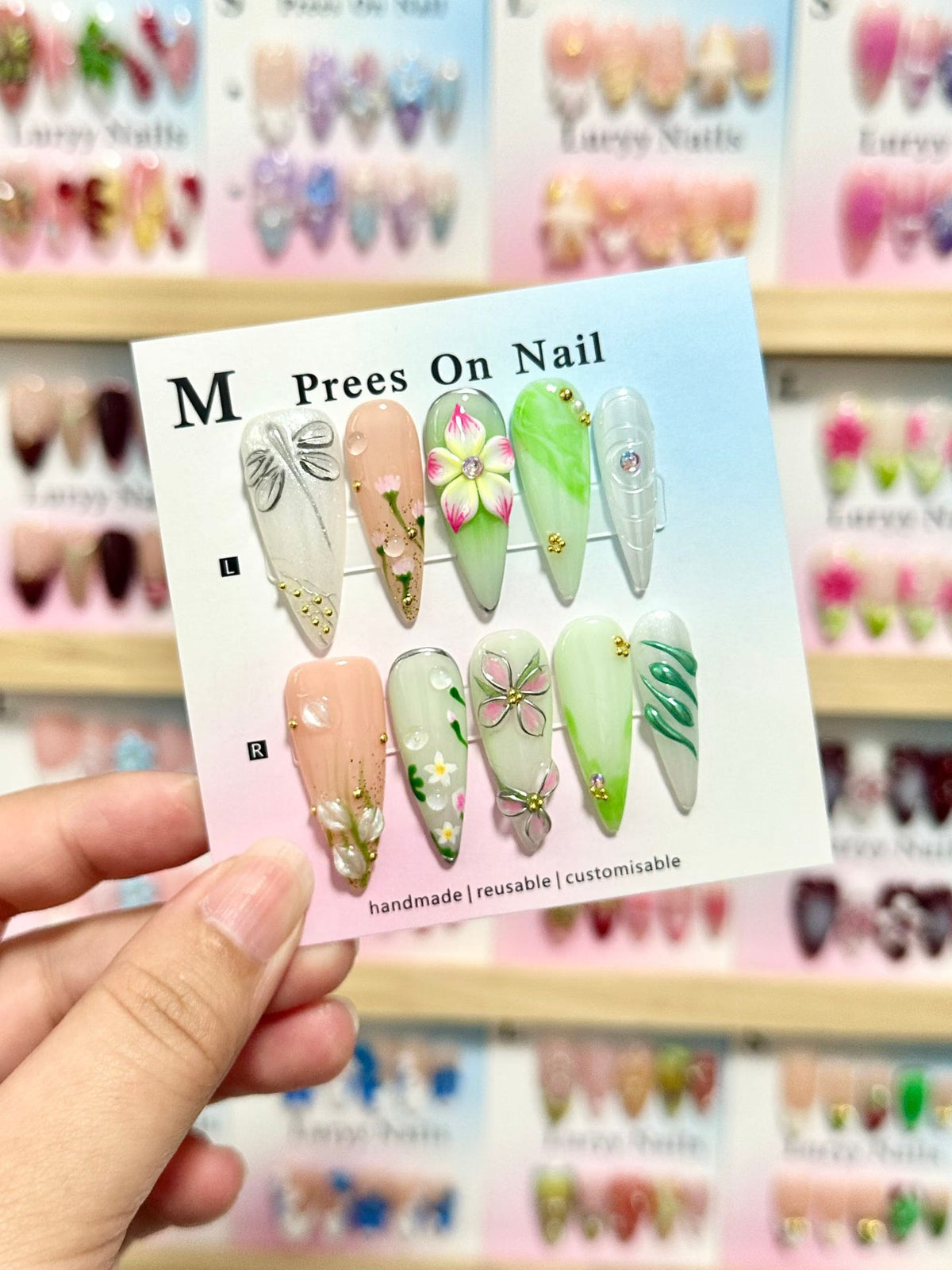 Künstlerisches Blumen Press-On Nagelset  1791773318