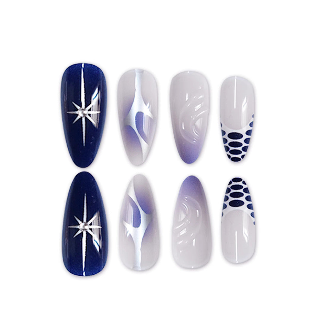Elegantes Stiletto Press-On Nagelset Brehn