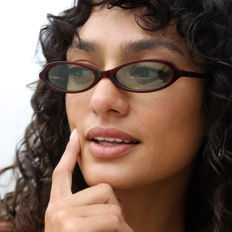 Damen elegante Sonnenbrille im stylischen Ovaldesign Brehn