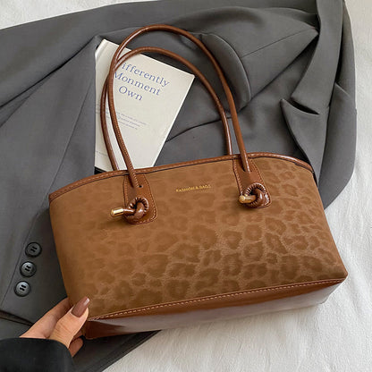 Texturierte Handtasche