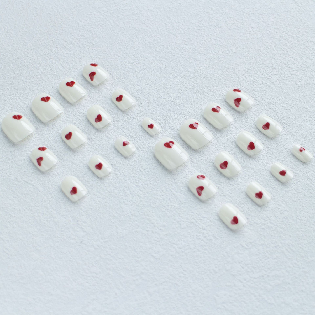 Künstlerisches Herzdesign Nagelkunstset