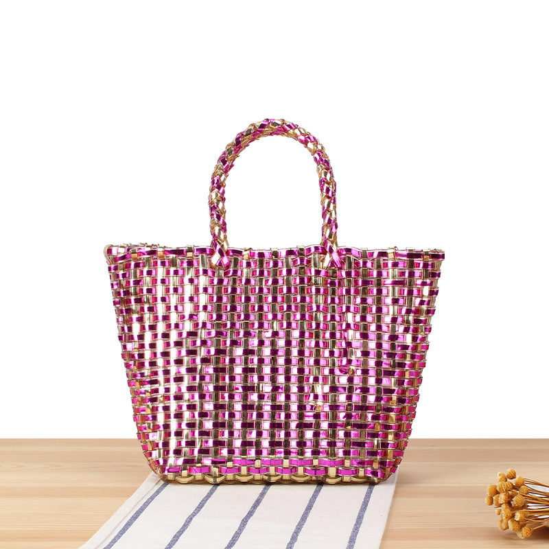 Handtasche Aus Geflochtenem Naturmaterial mit Eleganten Akzenten Brehn