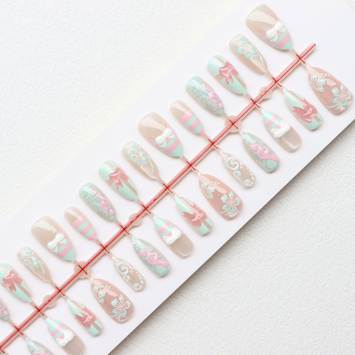 Themen Press-On Nagelkunst Set Brehn