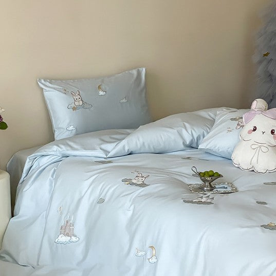 Premium gesticktes Baumwoll-Bettwäsche-Set mit plüschigem Hasenmotiv