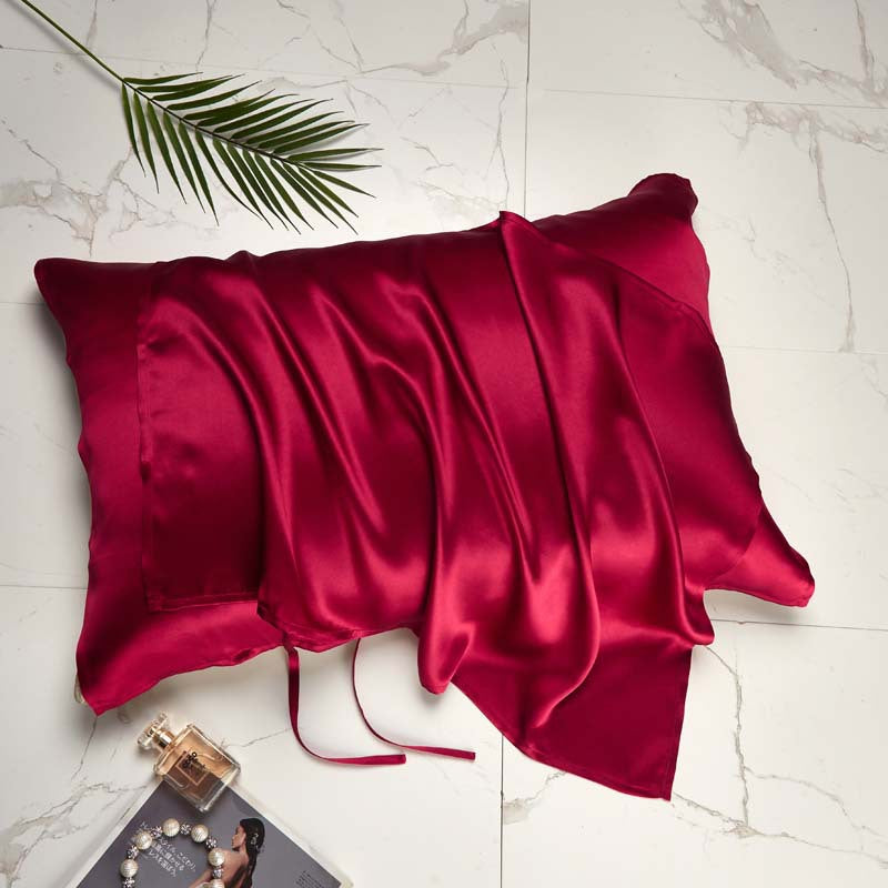 Damen seidiger Kissenbezug mit elegantem Design Brehn