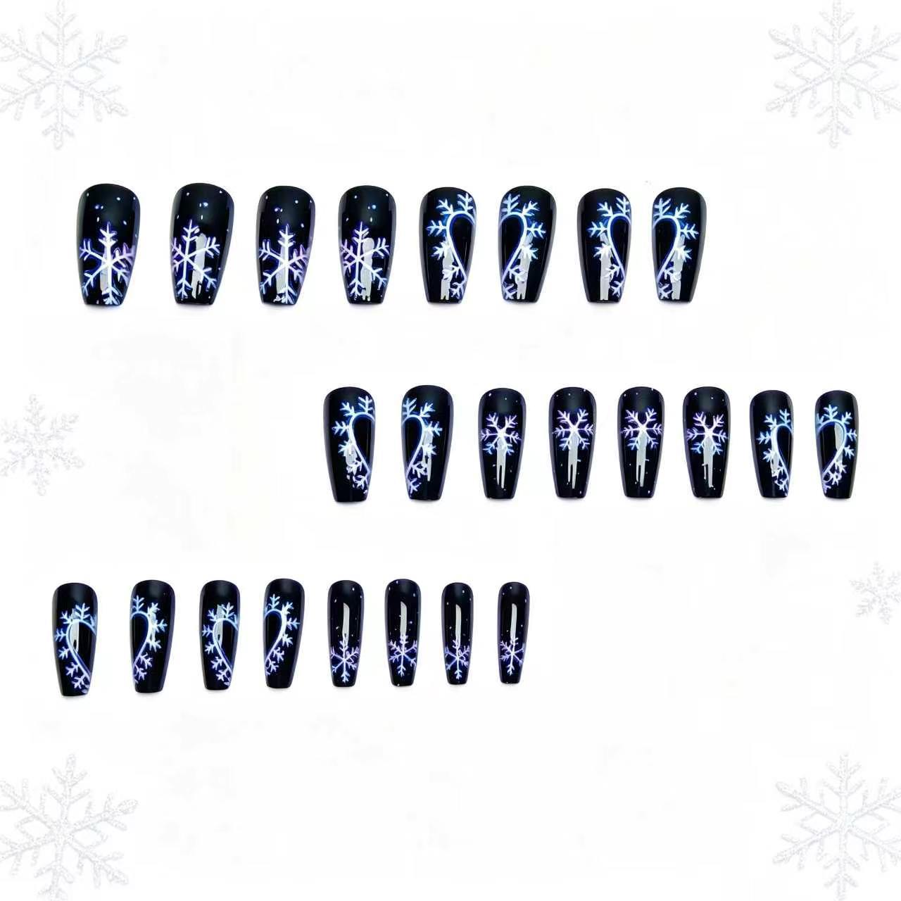 Künstlerisch Schneeflocken-Muster Nagelkunst Brehn