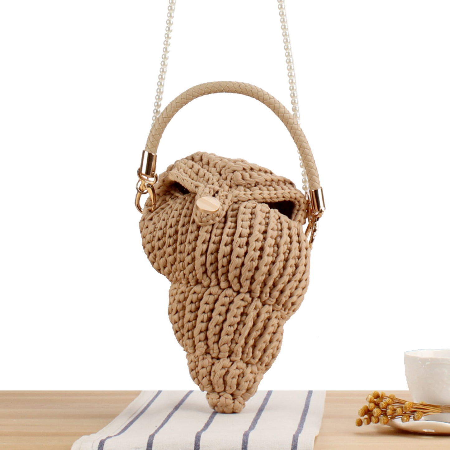 Elegante Handtasche Im Muschel-Design Brehn