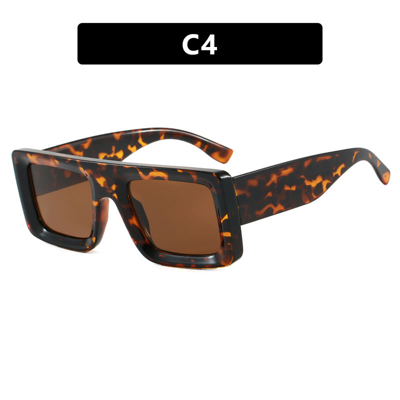 Damen modische quadratische Sonnenbrille mit robustem Rahmen und schützenden Gläsern Brehn