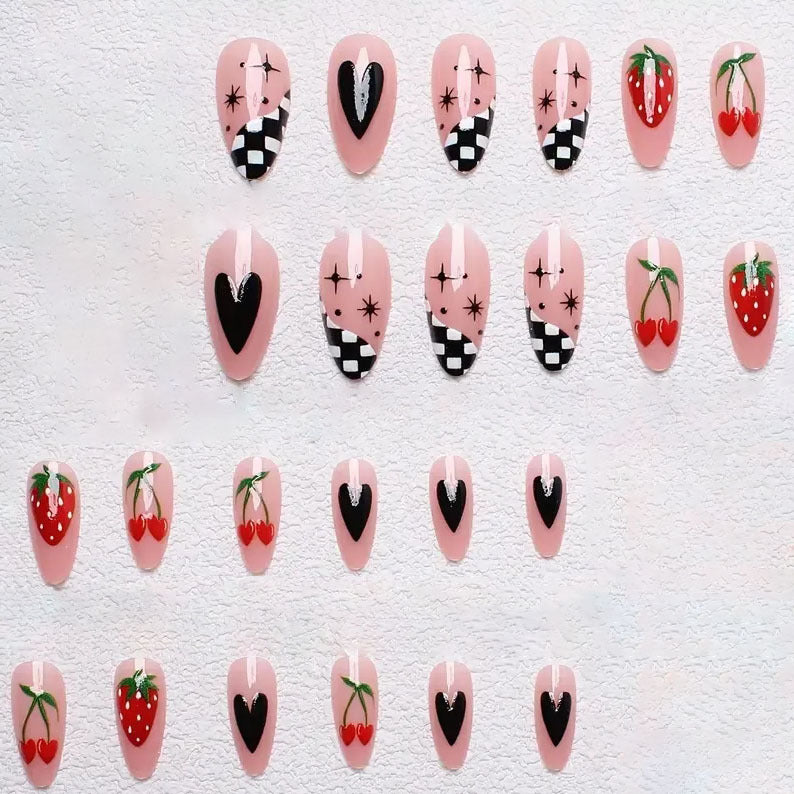 Themenbezogenes Frucht-Nagelkunst-Design Brehn