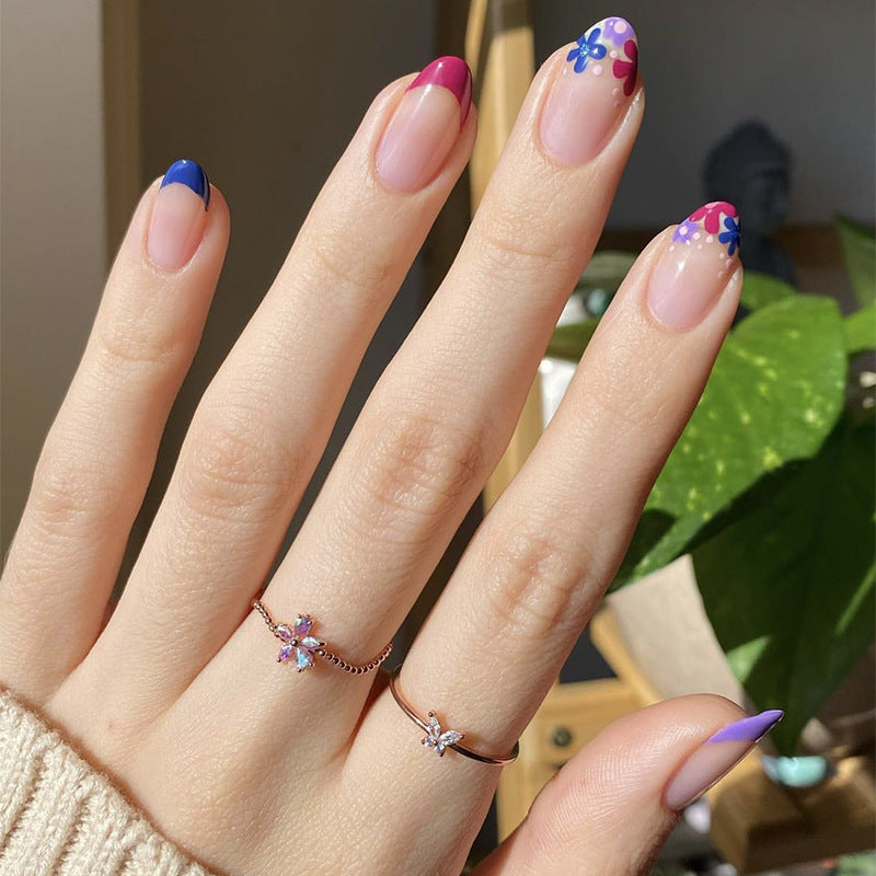 Blumengemusterte Press-On Nagelset Brehn