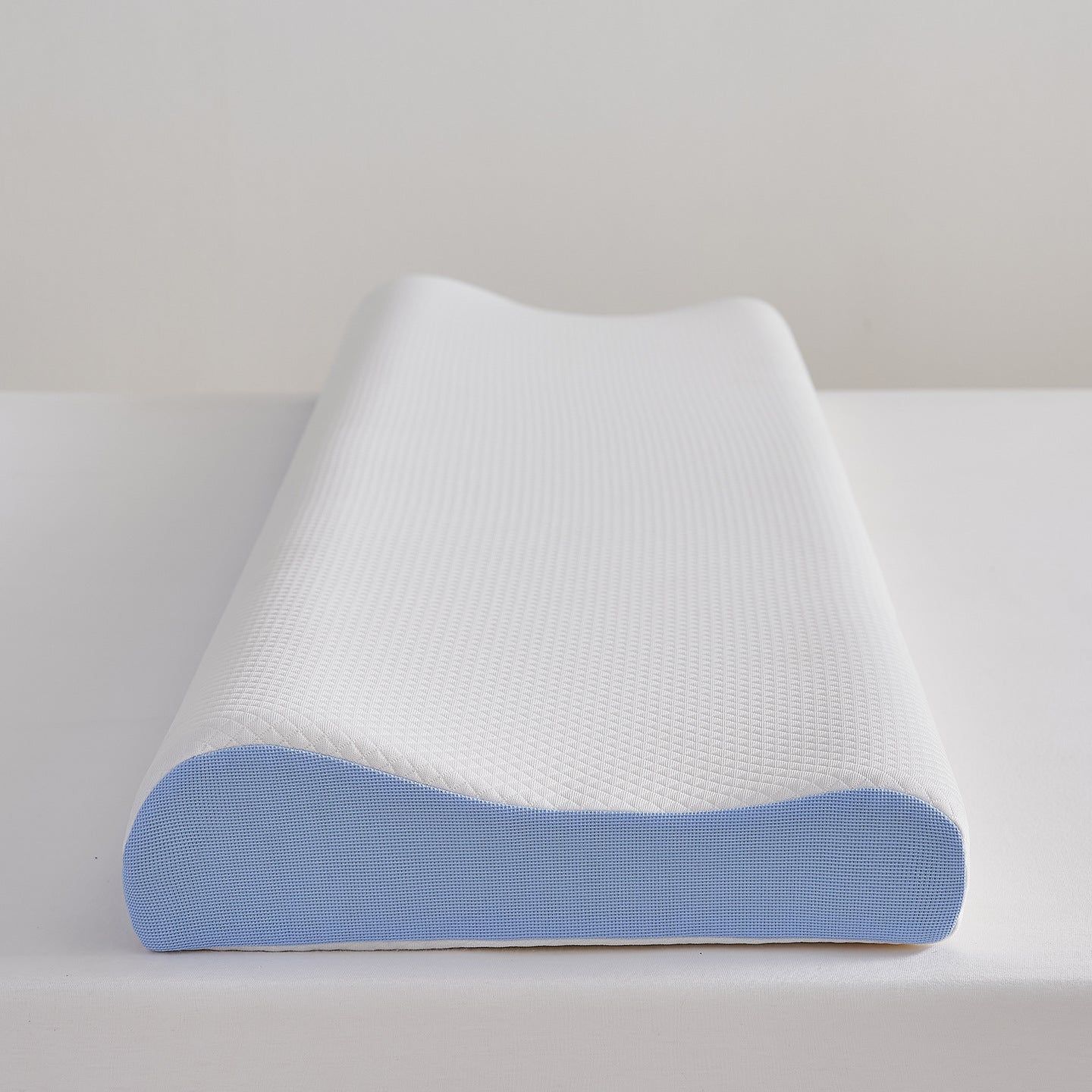 Ergonomisches Massage-Nackenstützkissen mit Memory Foam Brehn