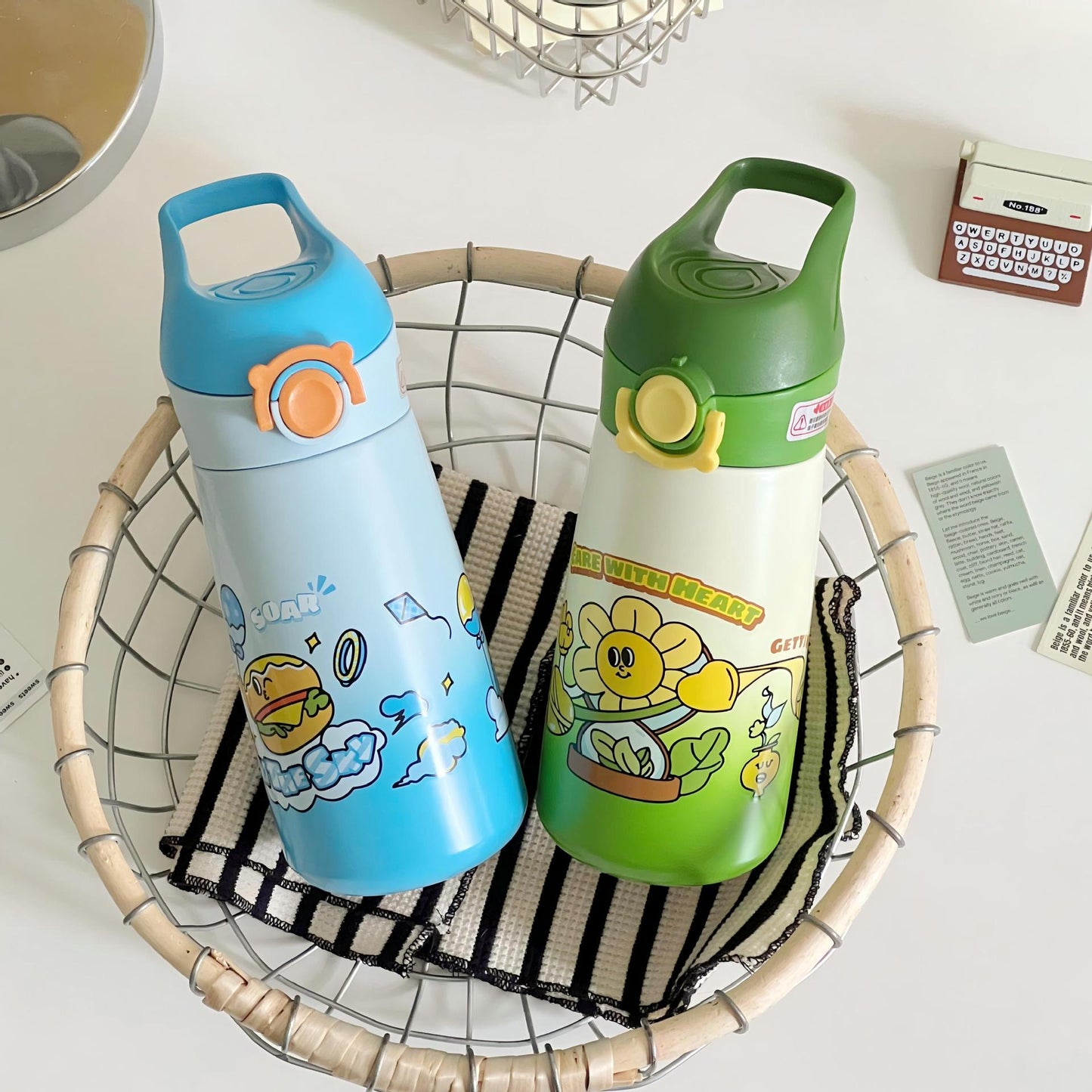 Damen Kinder Trinkflasche mit kinderfreundlichem Design Brehn