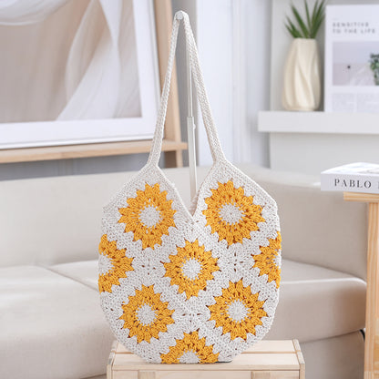 Häkelshopper mit Floralen Mustern Brehn