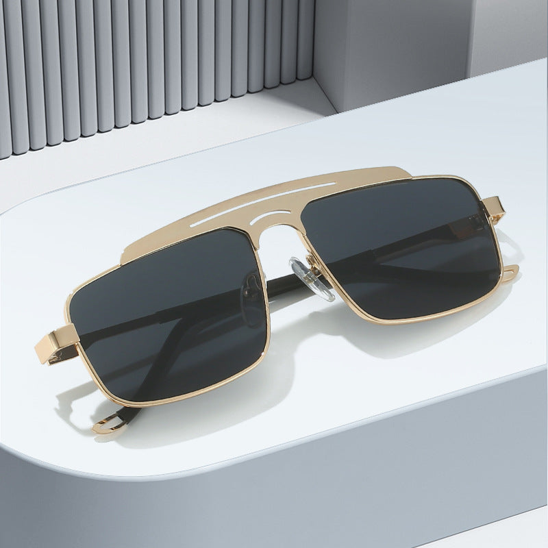 Damen Modische Brille mit schmalem Metallrahmen Brehn