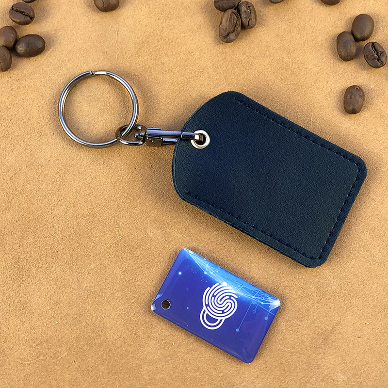 Unisex Schlüsselanhänger mit integriertem Tracker Brehn
