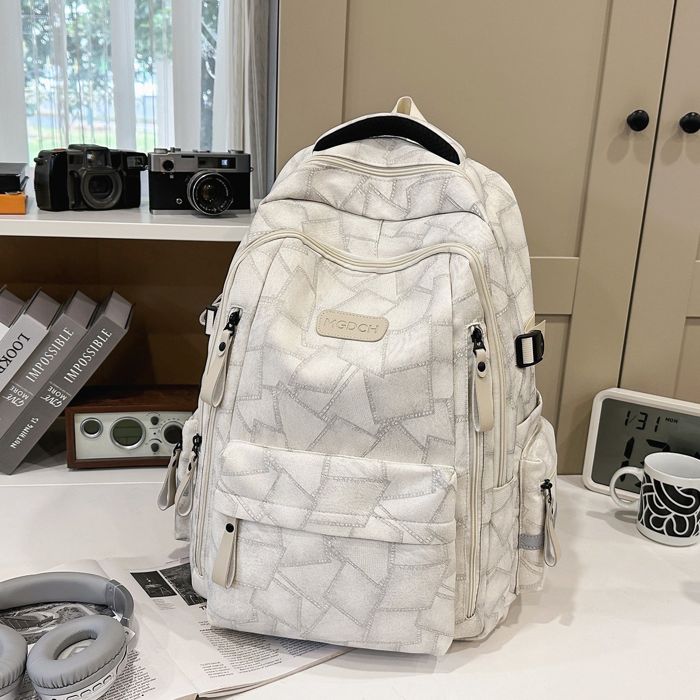 Multi-Funktionaler Texturierter Schulrucksack