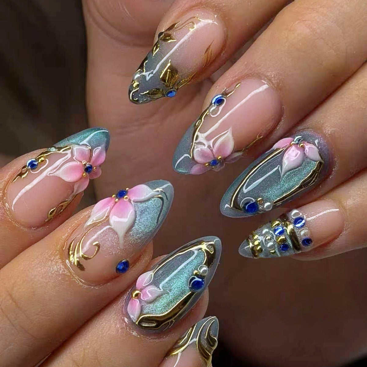 Dekorative Nagelkunst Brehn
