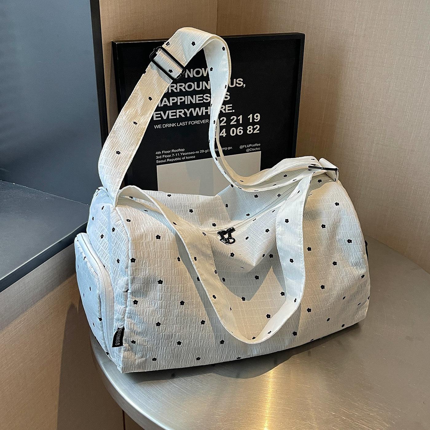 Stylische Blumen Reisetasche