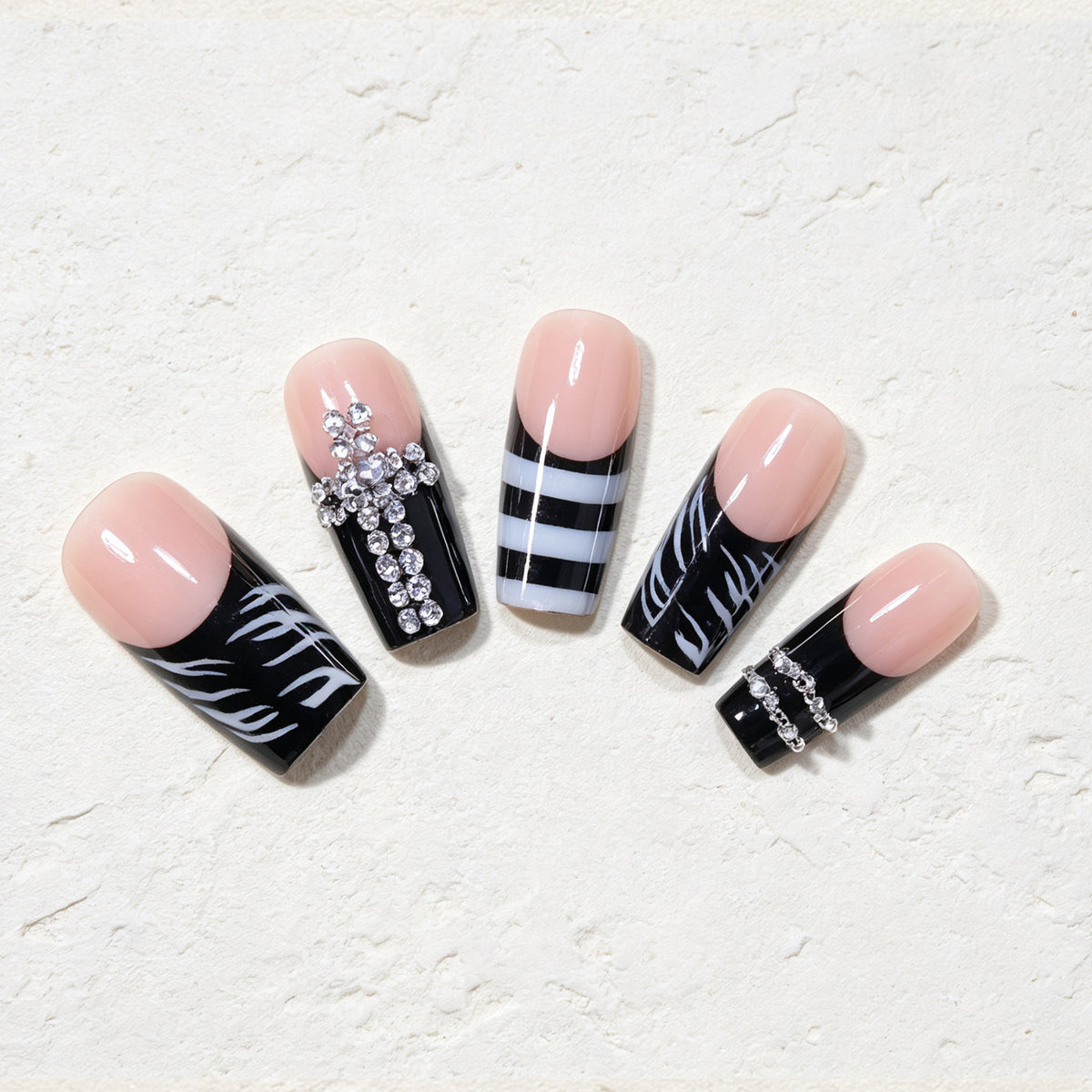 Glamouröses Stiletto Nageldesign Brehn