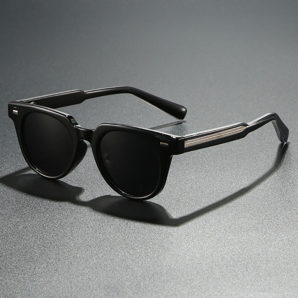 Damen modische Sonnenbrille im eleganten Retro-Design Brehn